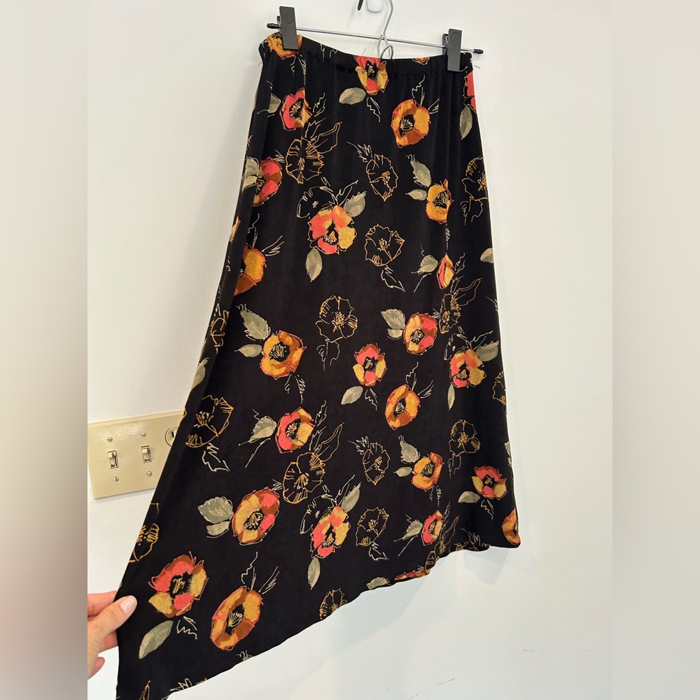Coldwater Creek  Vintage Y2K Black Skirt with Floral Design